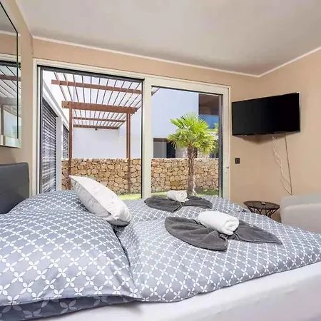 Casa vacanze In 45026 Crikvenica