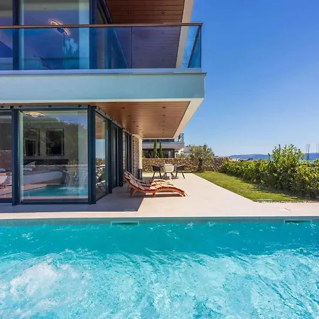 Вилла In 45026 *