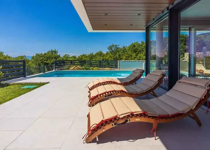 In 45026 Вилла Цриквеница