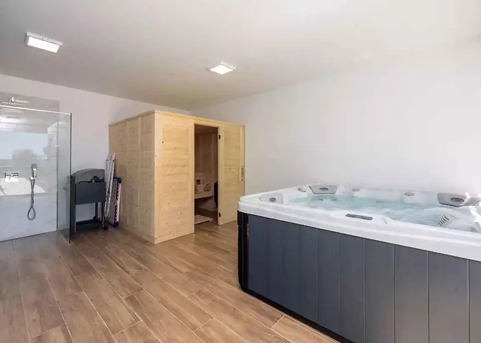 Вилла In 45026 Цриквеница