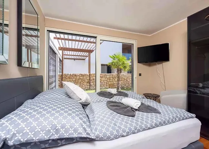 Вилла In 45026 Цриквеница